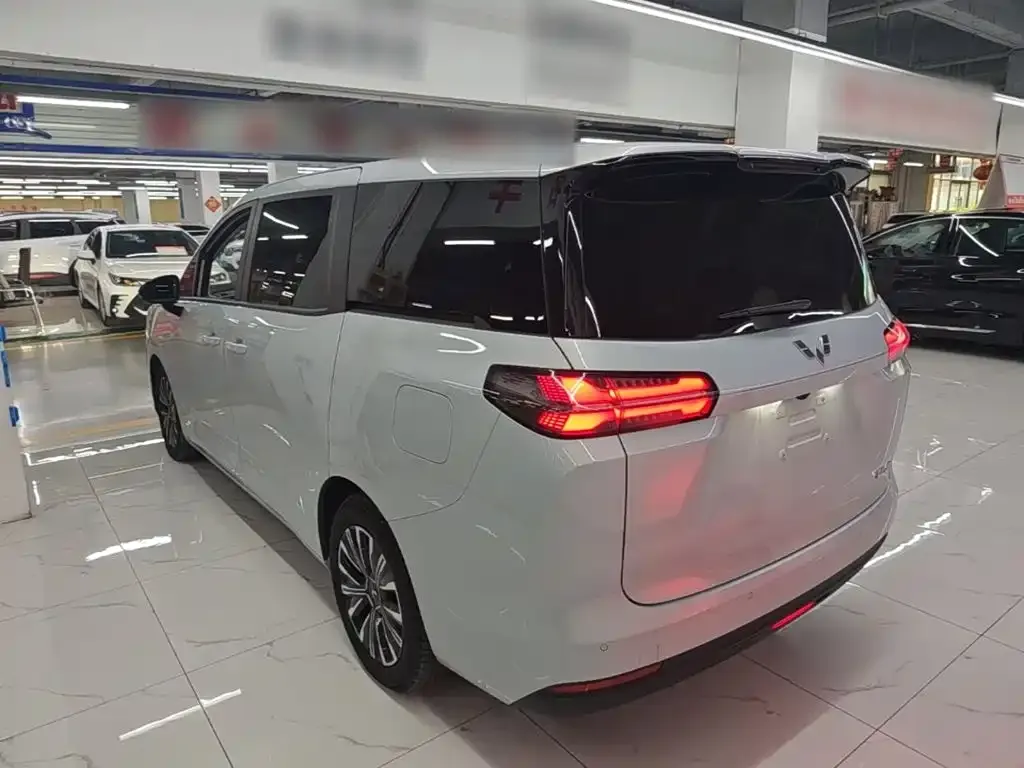 Wuling Xingguang 730 New Energy — фото 9