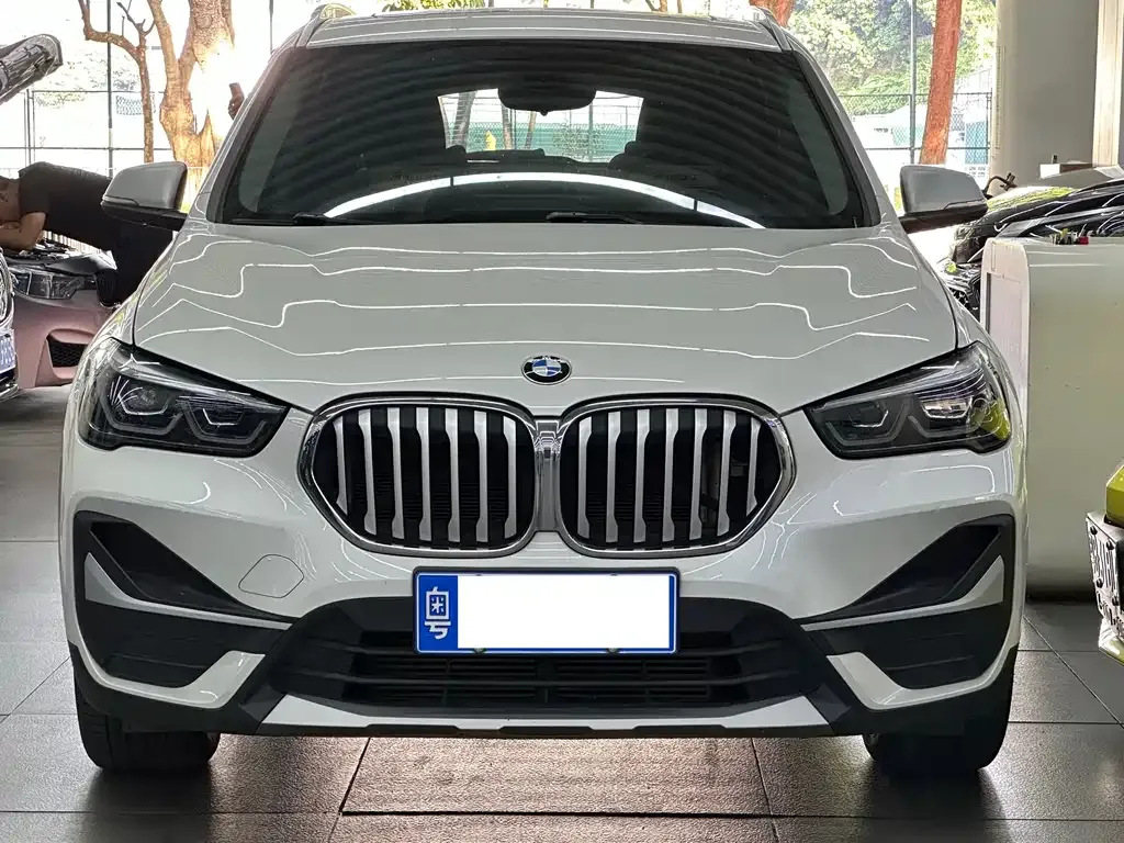 BMW X1 — фото 6