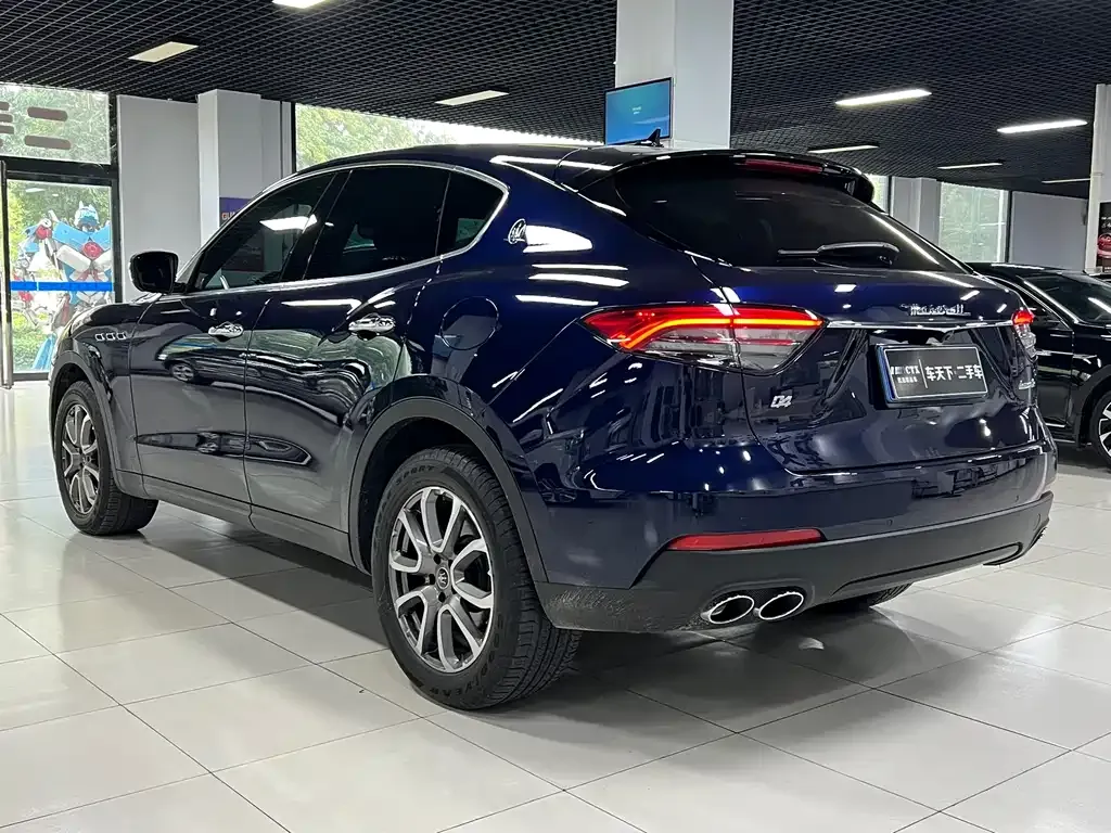 Maserati Levante — фото 3