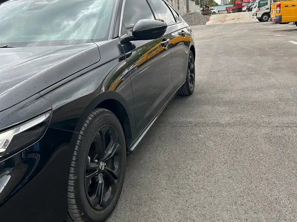 Honda Accord — фото 6