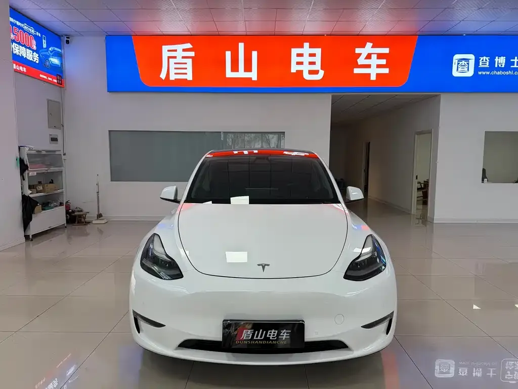 Tesla Model Y — фото 4