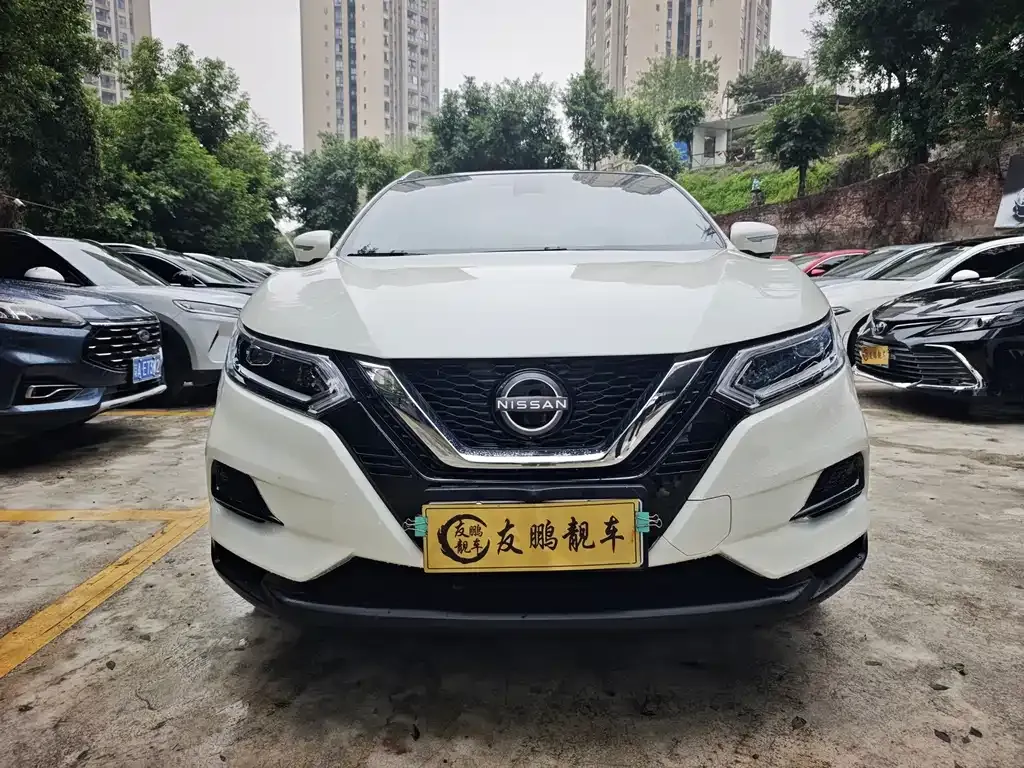 Nissan Qashqai — фото 6