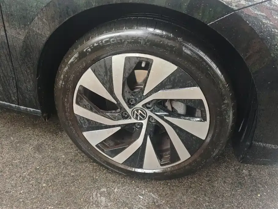 Volkswagen Passat — фото 5