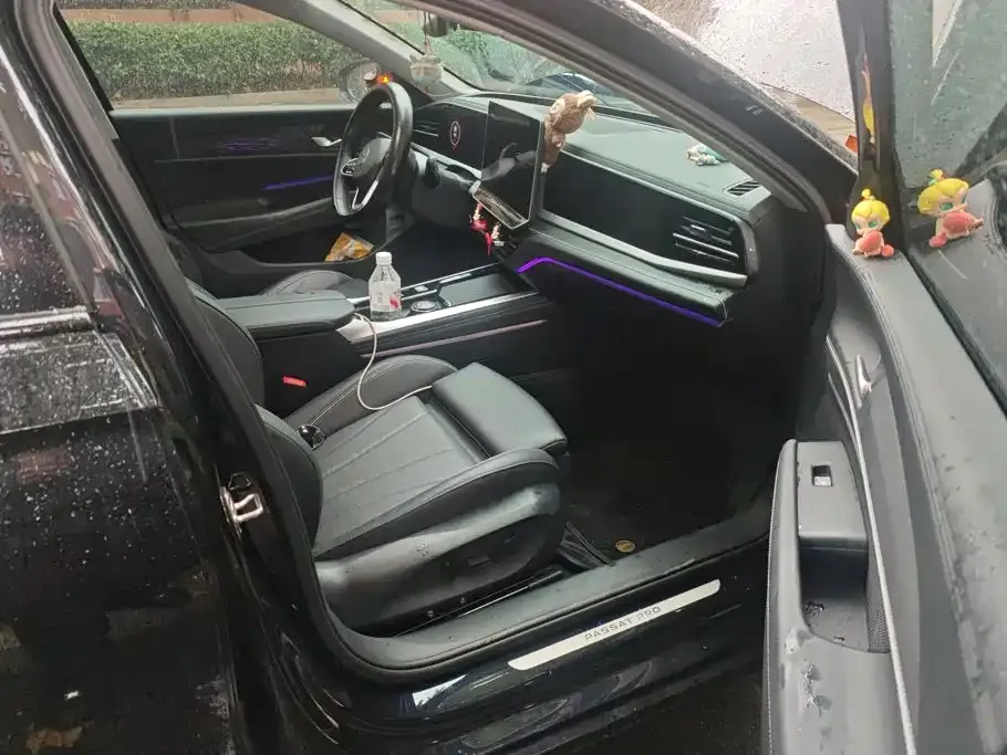 Volkswagen Passat — фото 7