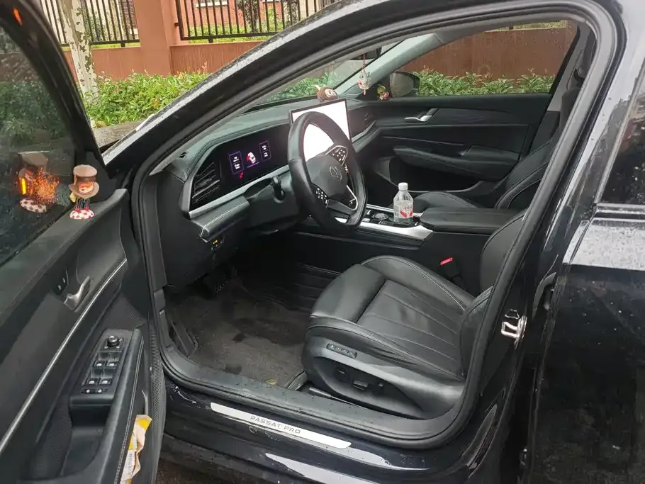 Volkswagen Passat — фото 10