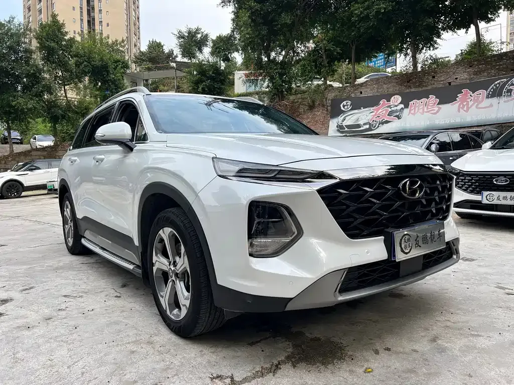 Hyundai Santa Fe — фото 7