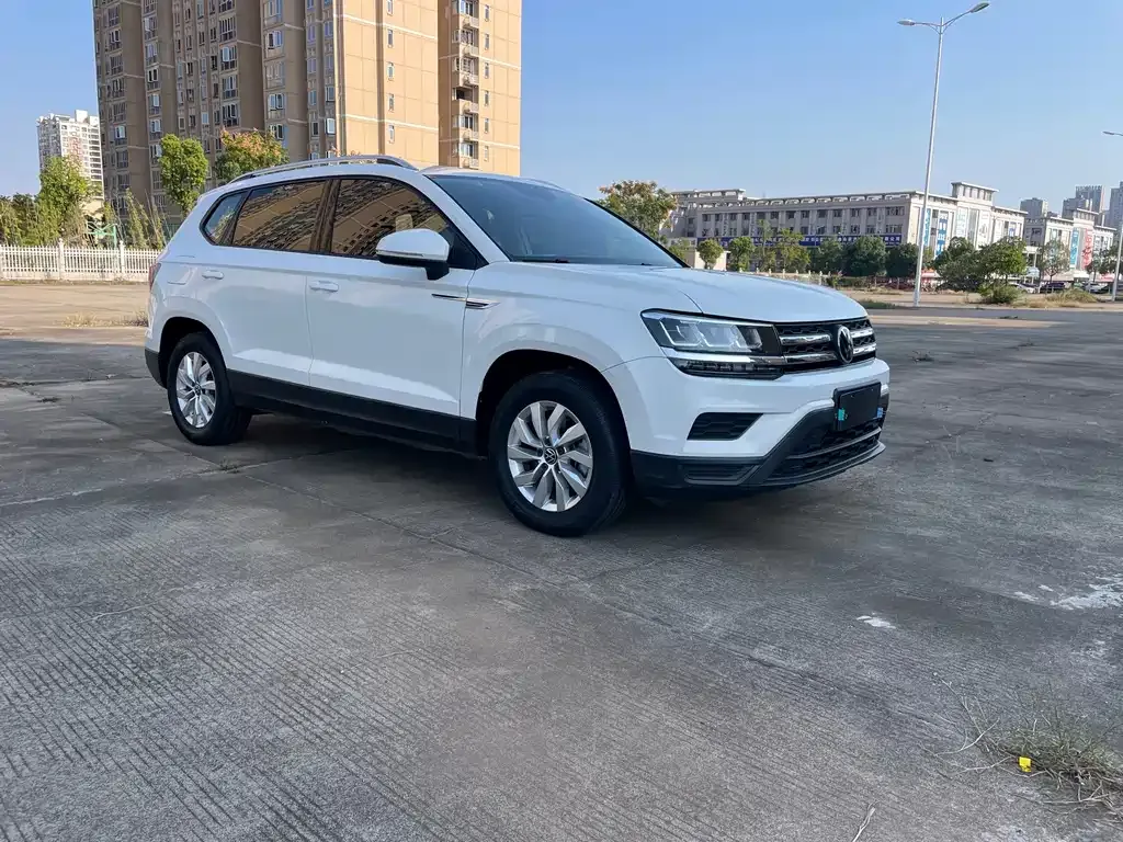 Volkswagen Tharu — фото 6