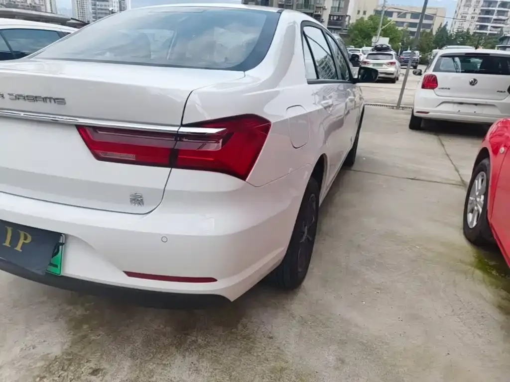 BYD Qin PLUS — фото 5