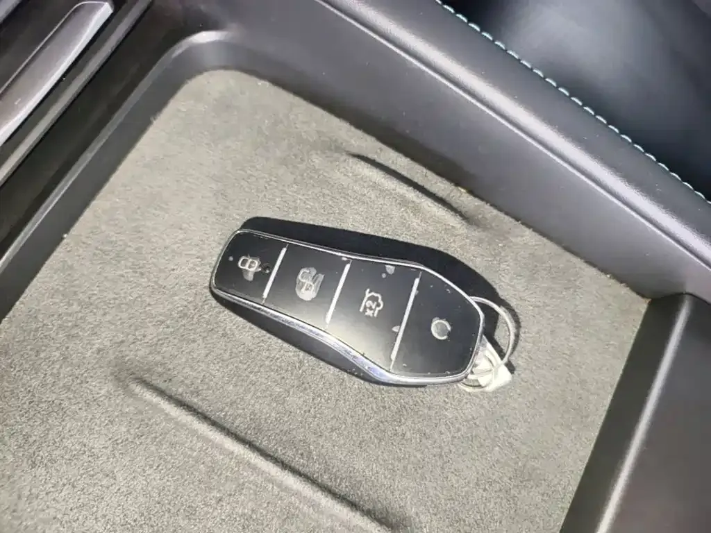 BYD Seal 06 — фото 10
