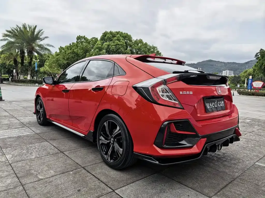 Honda Civic — фото 7