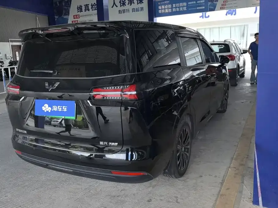Wuling Xingguang 730 New Energy — фото 9
