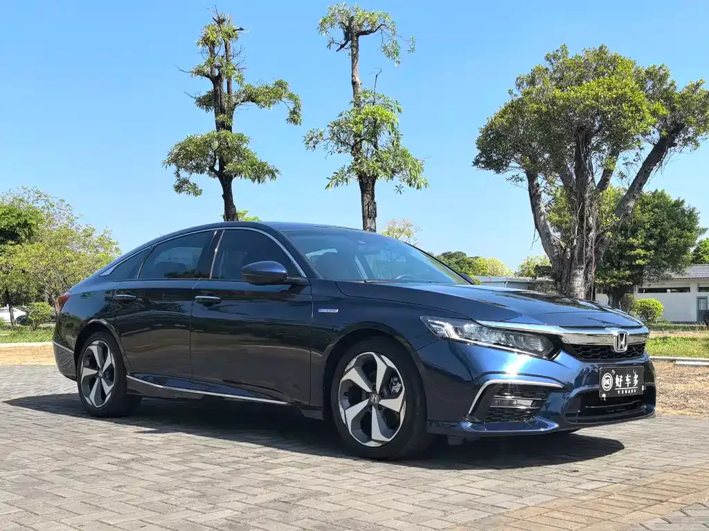 Honda Inspire — фото 8