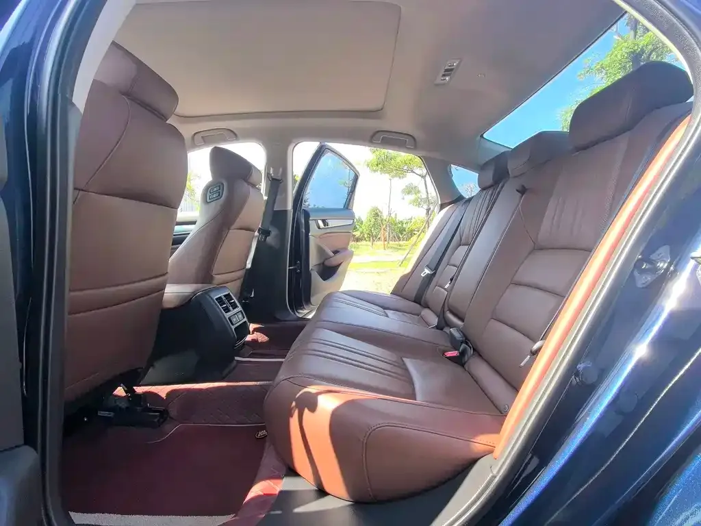 Honda Inspire — фото 10