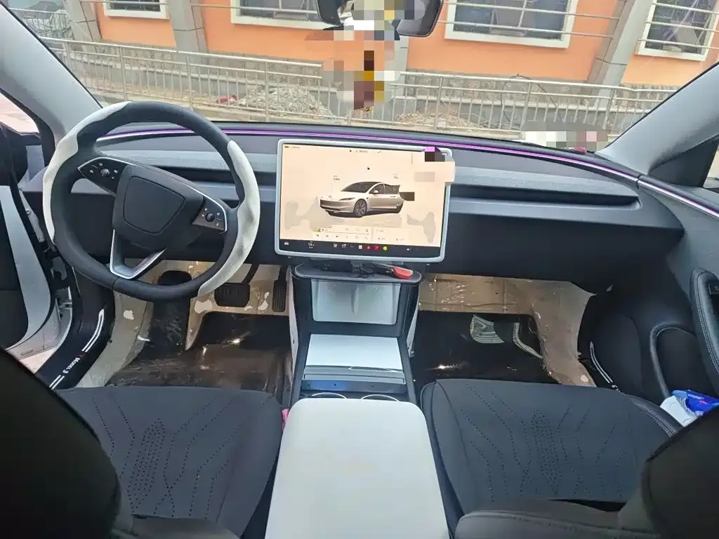 Tesla Model 3 — фото 6