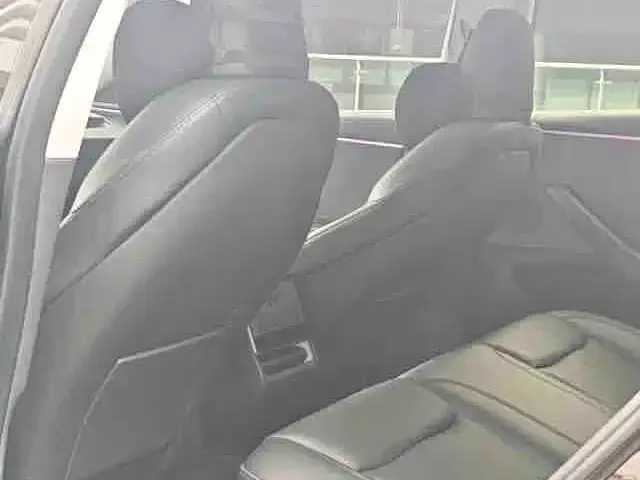 Tesla Model 3 — фото 2