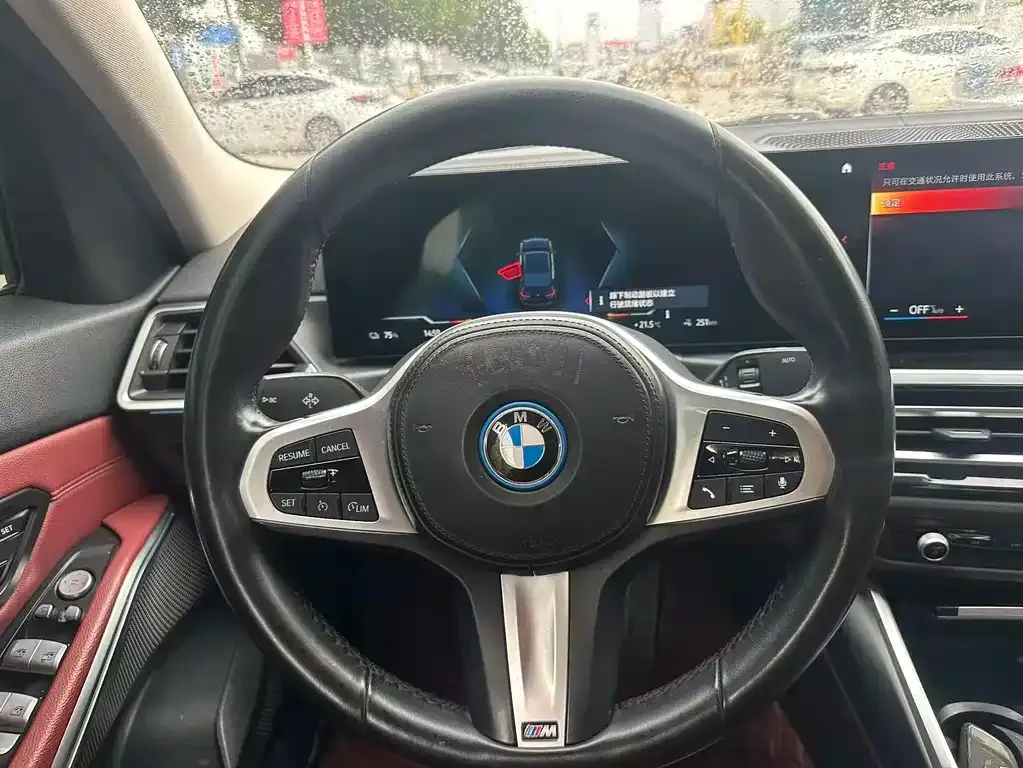 BMW i3 — фото 8