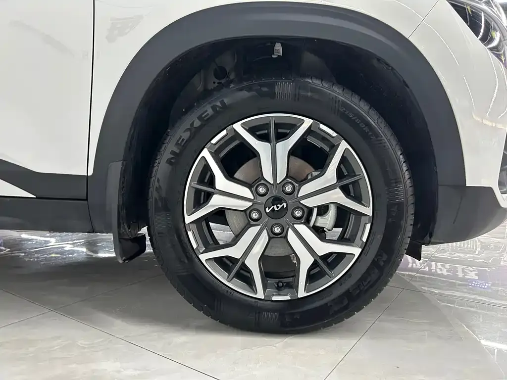 Kia KX3 — фото 8