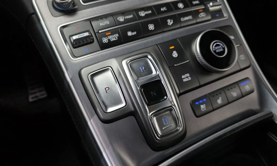 Hyundai Santafe — фото 3