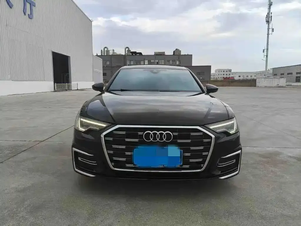 Audi A6L — фото 6