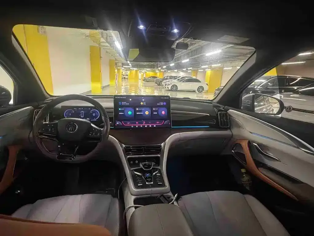 BYD Pro New Energy — фото 5