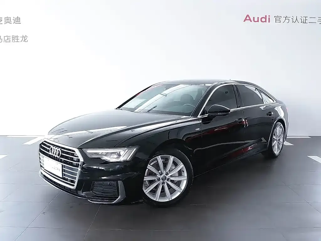 Audi A6L — фото 1