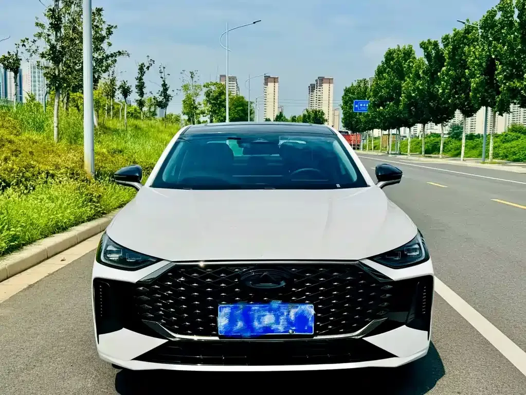 Chery Arrizo 8 PRO — фото 4