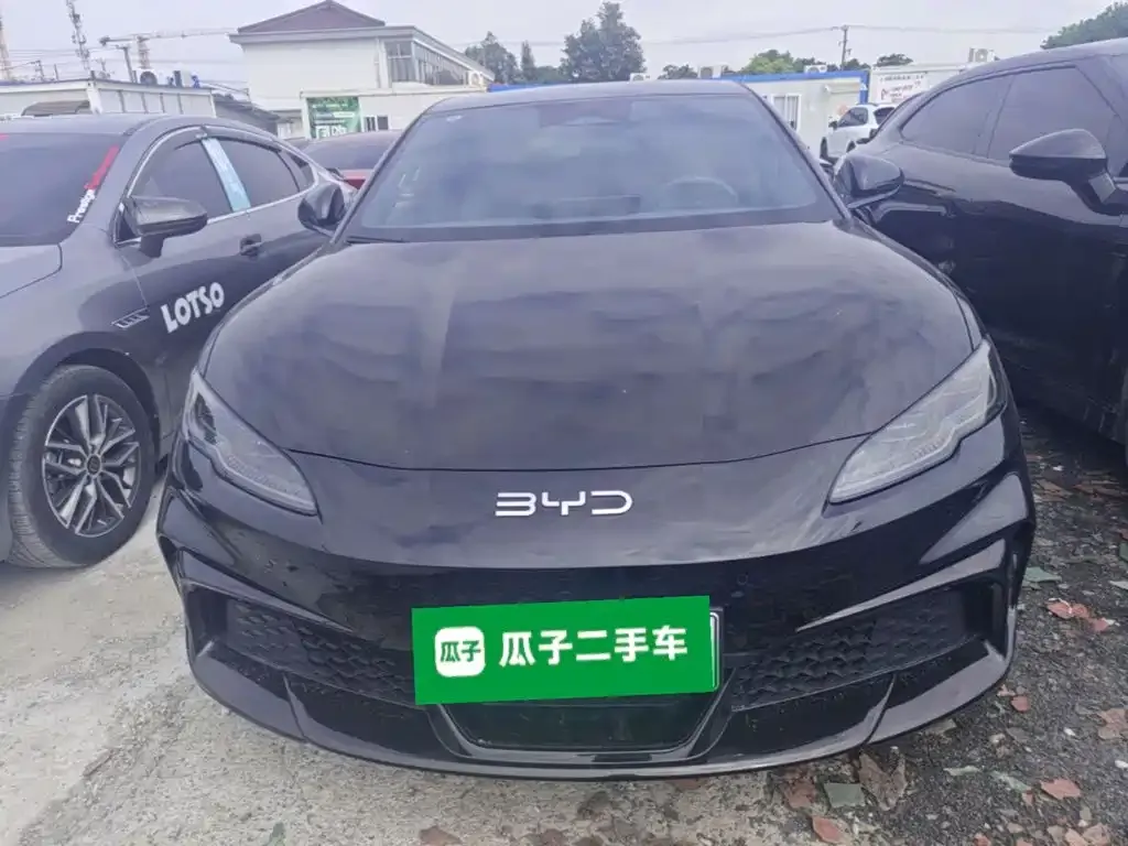 BYD Seal 06GT — фото 10