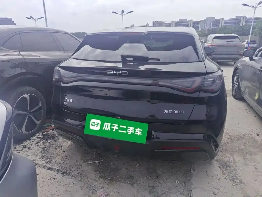 BYD Seal 06GT — фото 9