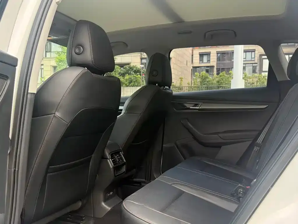 Skoda Karoq — фото 3