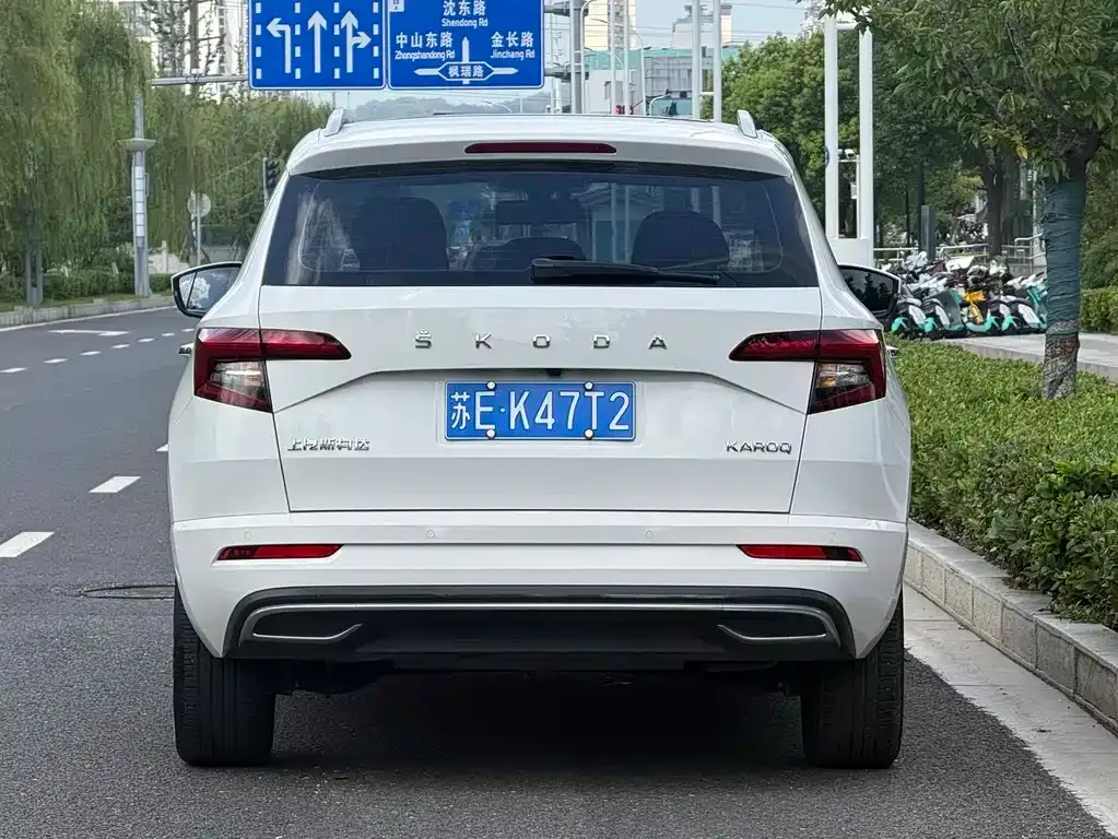 Skoda Karoq — фото 9