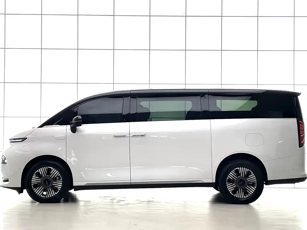 Geely Yizhen L380 — фото 2