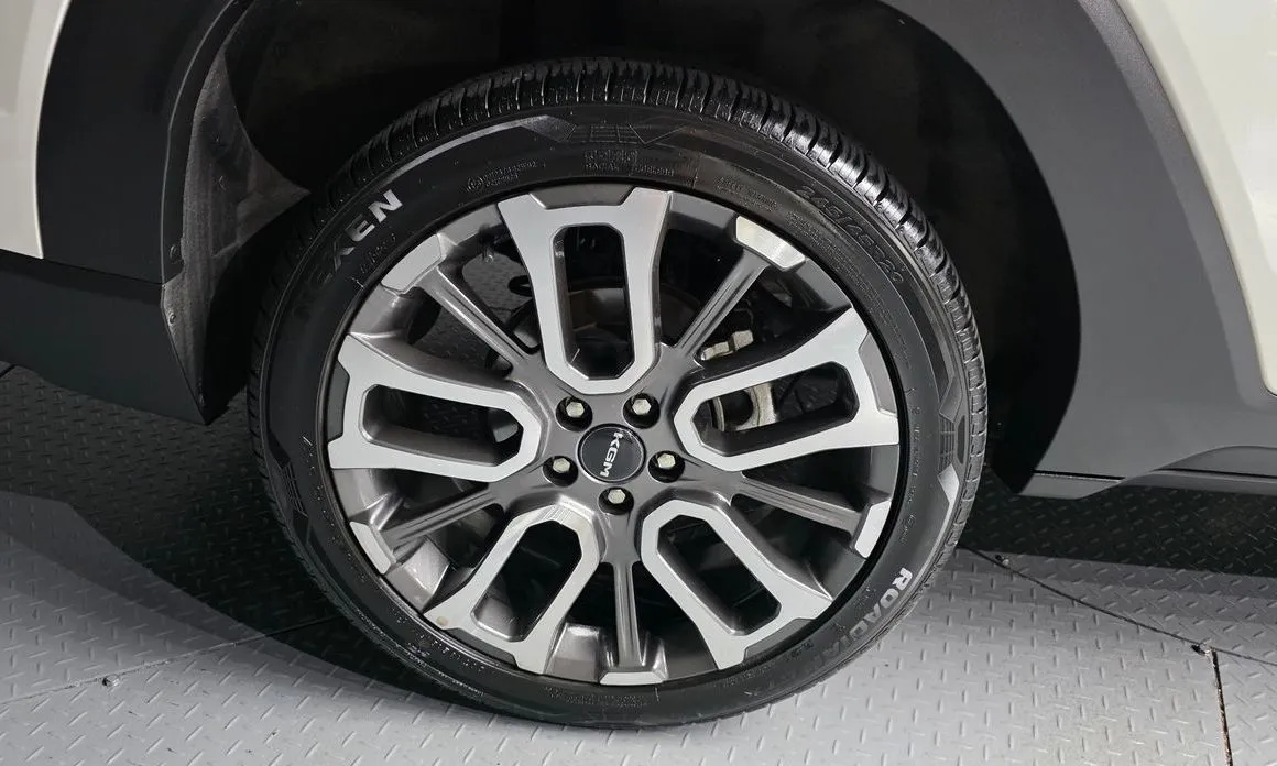KG Mobility (Ssangyong) Torres — фото 2