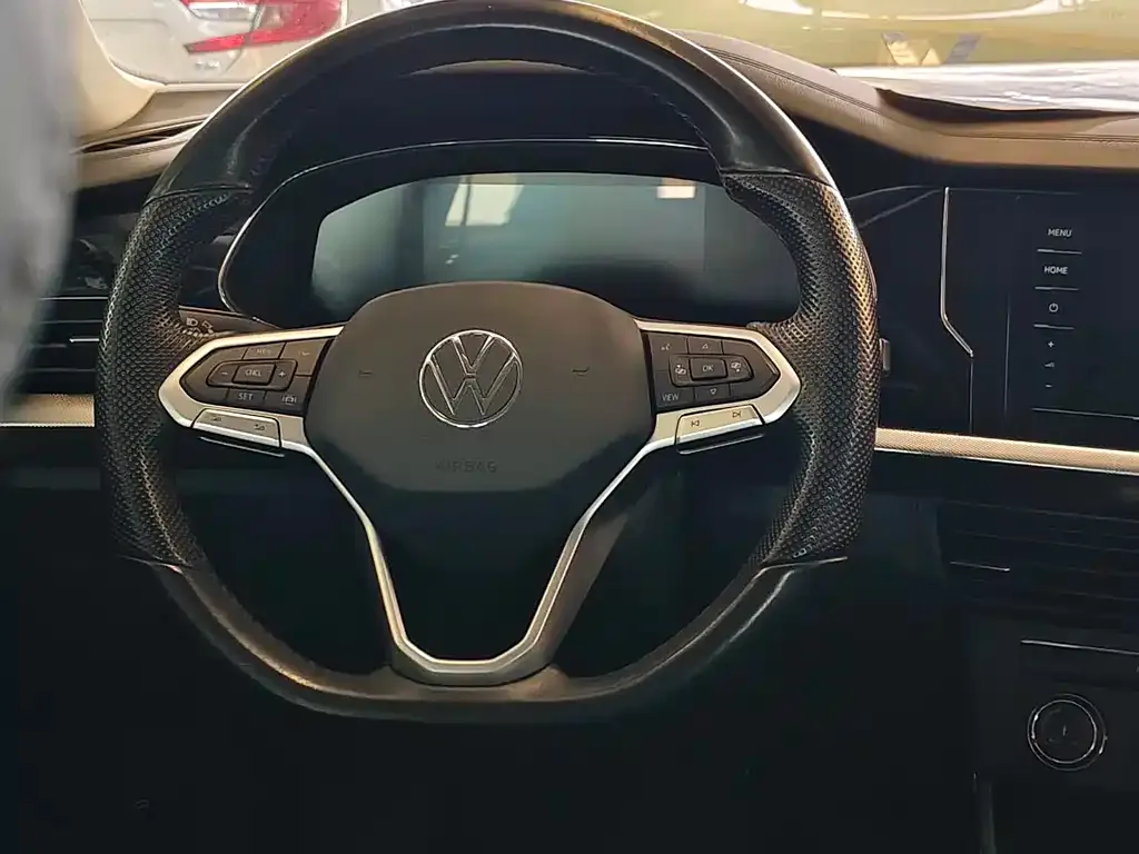 Volkswagen Passat — фото 8