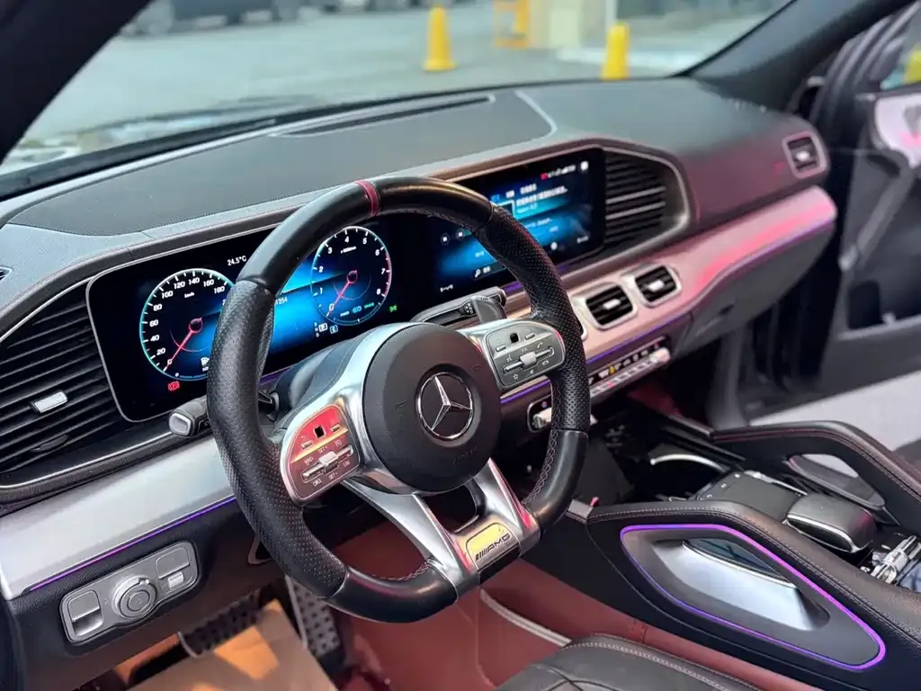 Mercedes-Benz GLE AMG — фото 7