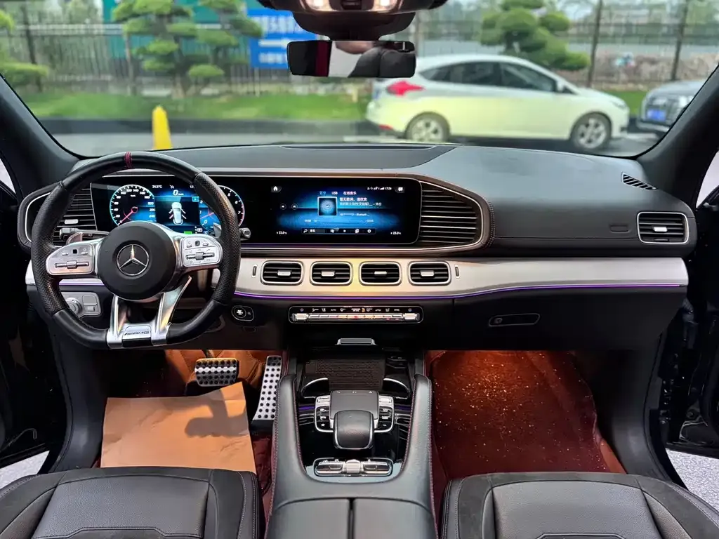 Mercedes-Benz GLE AMG — фото 9