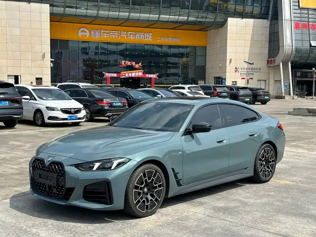BMW 4 Series — фото 1