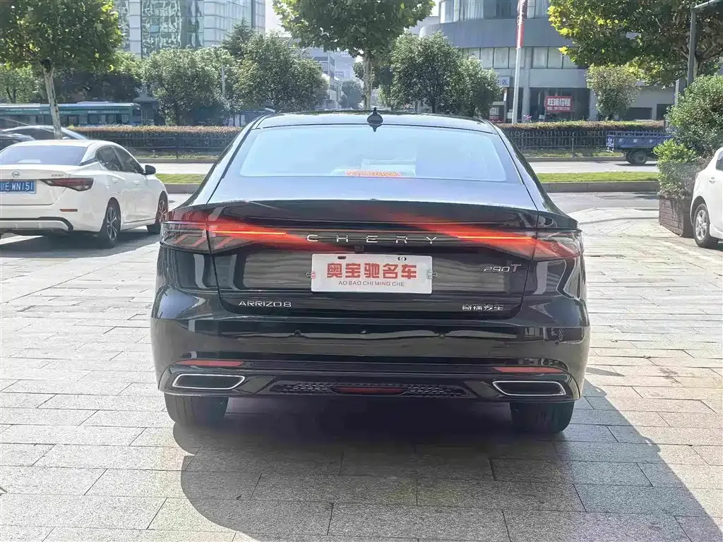 Chery Arrizo 8 PRO — фото 10