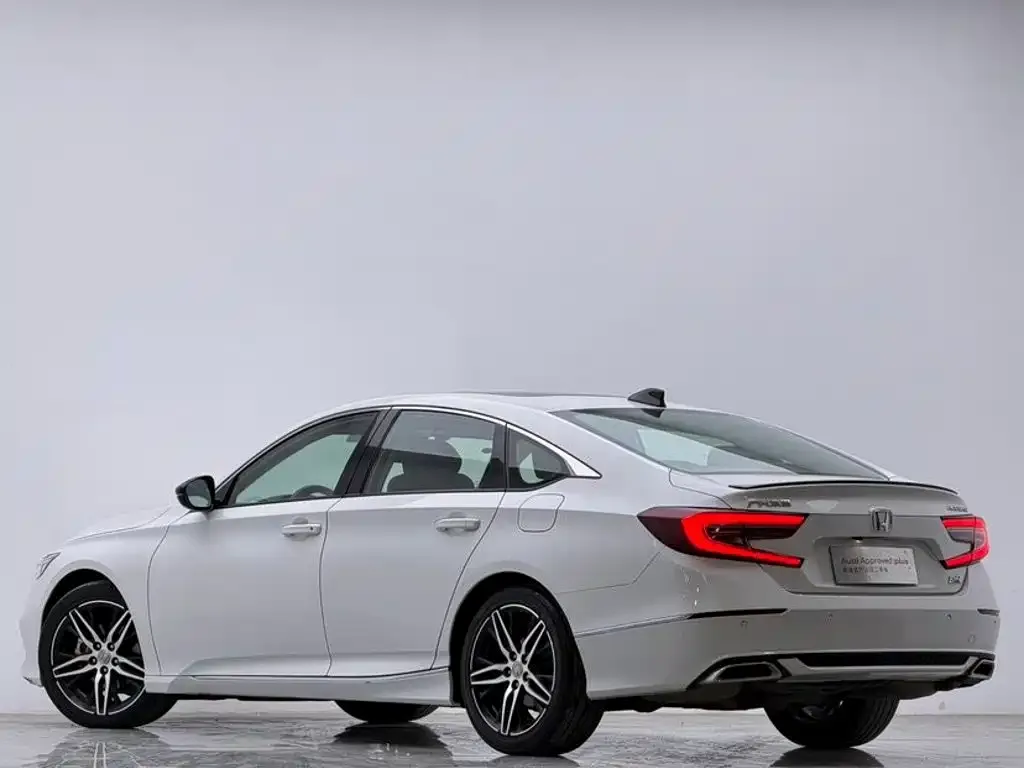 Honda Accord — фото 3