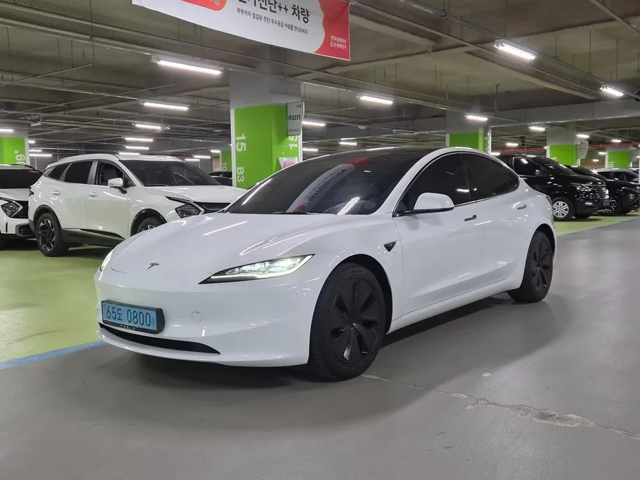 Tesla Model 3 — фото 5