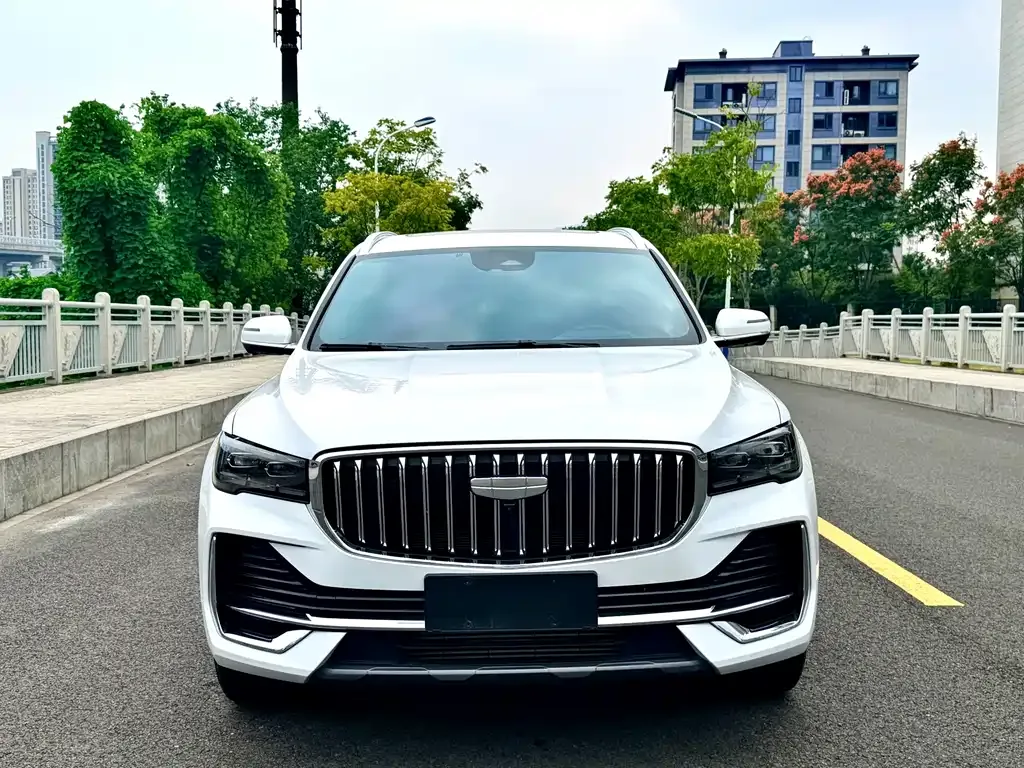 Geely Xingyue L — фото 6