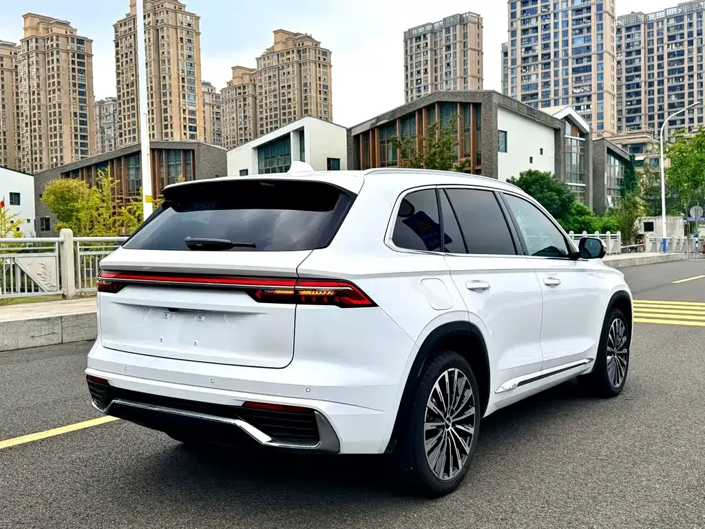 Geely Xingyue L — фото 10