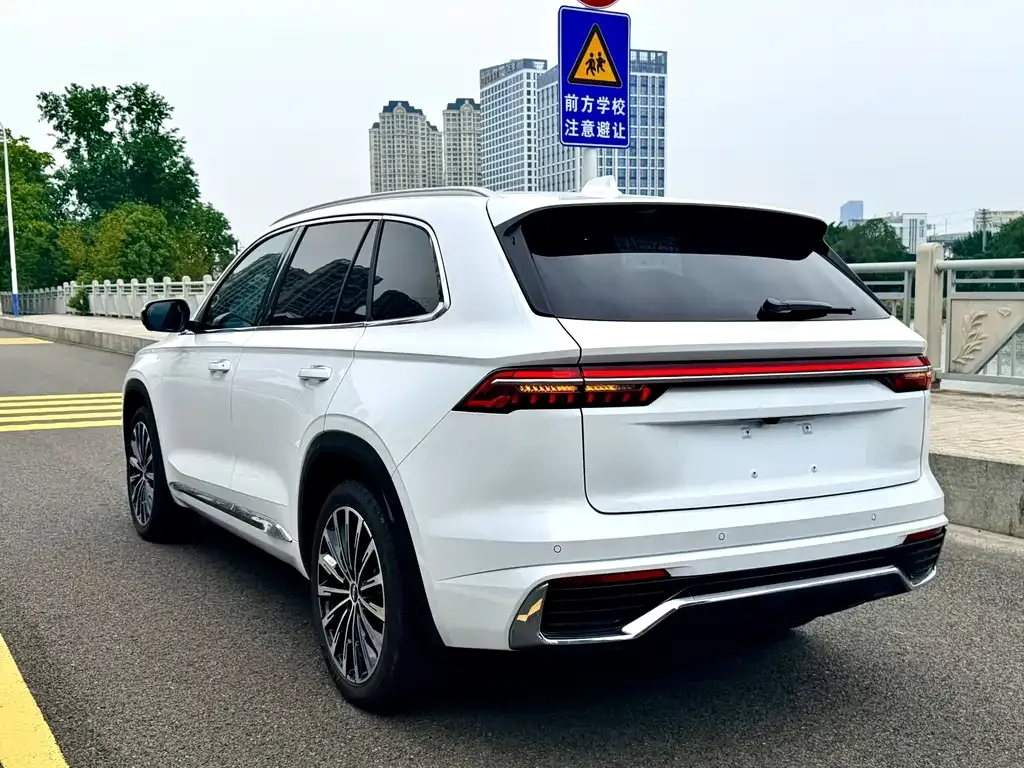 Geely Xingyue L — фото 7