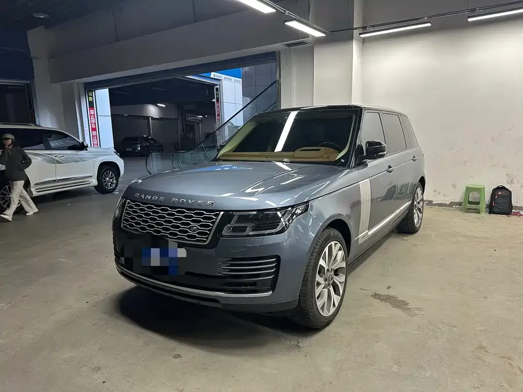 Land Rover Range Rover — фото 1