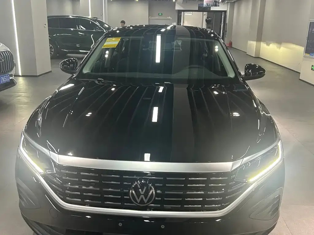 Volkswagen Passat — фото 5