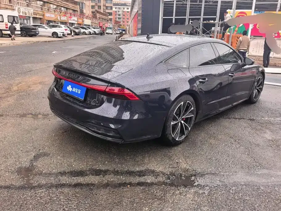 Audi A7 — фото 10