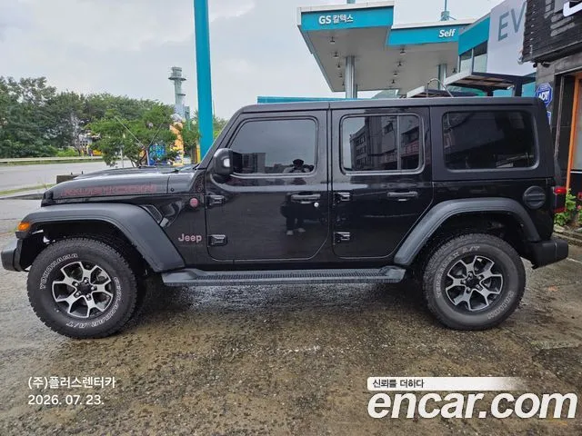 Jeep Wrangler — фото 10