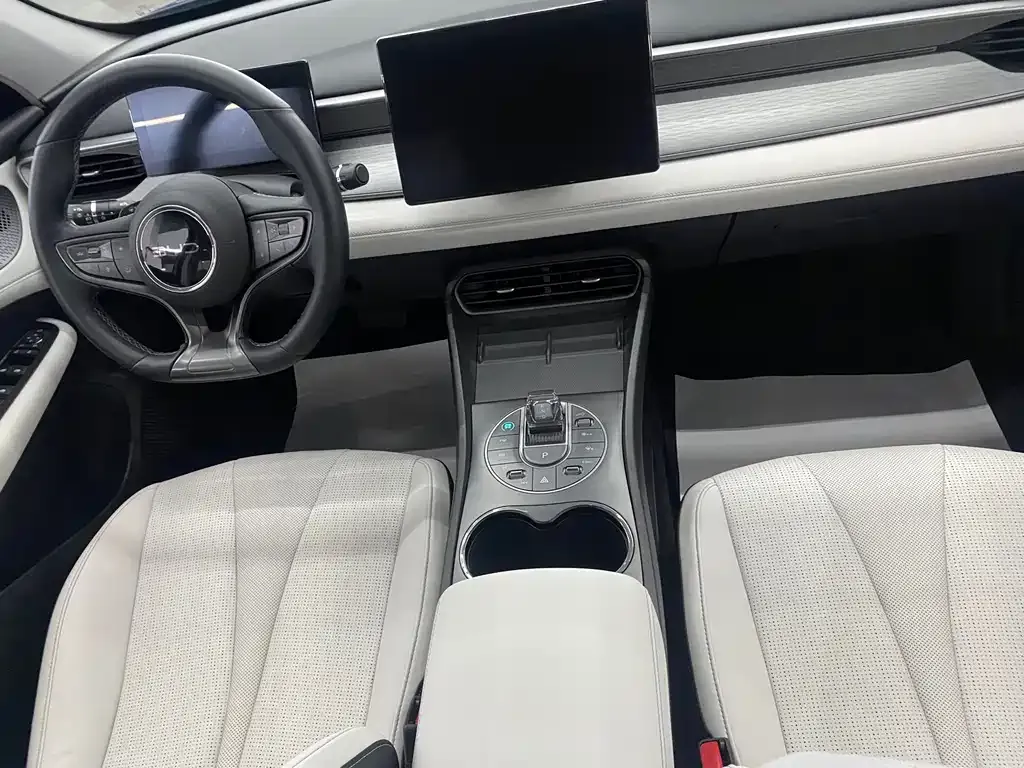 BYD Seal 05 DM-i — фото 3