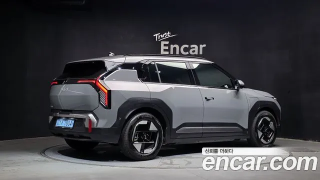 Kia EV3 — фото 6