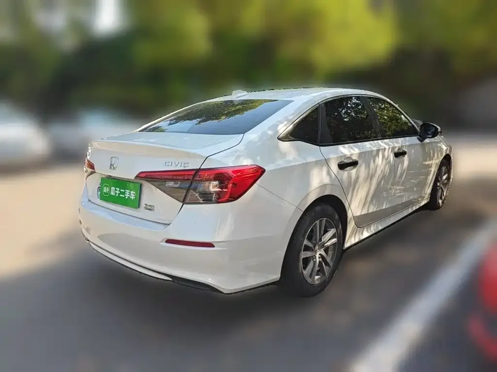 Honda Civic — фото 8