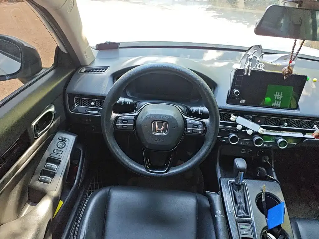Honda Civic — фото 10